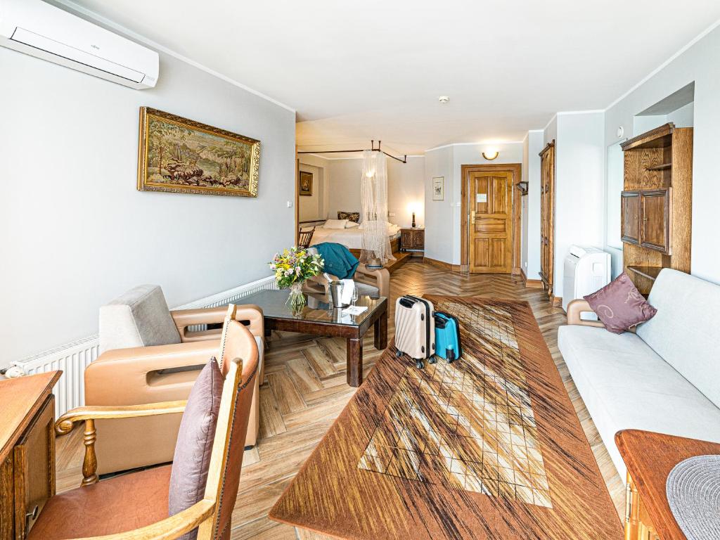 Double Superior with Views