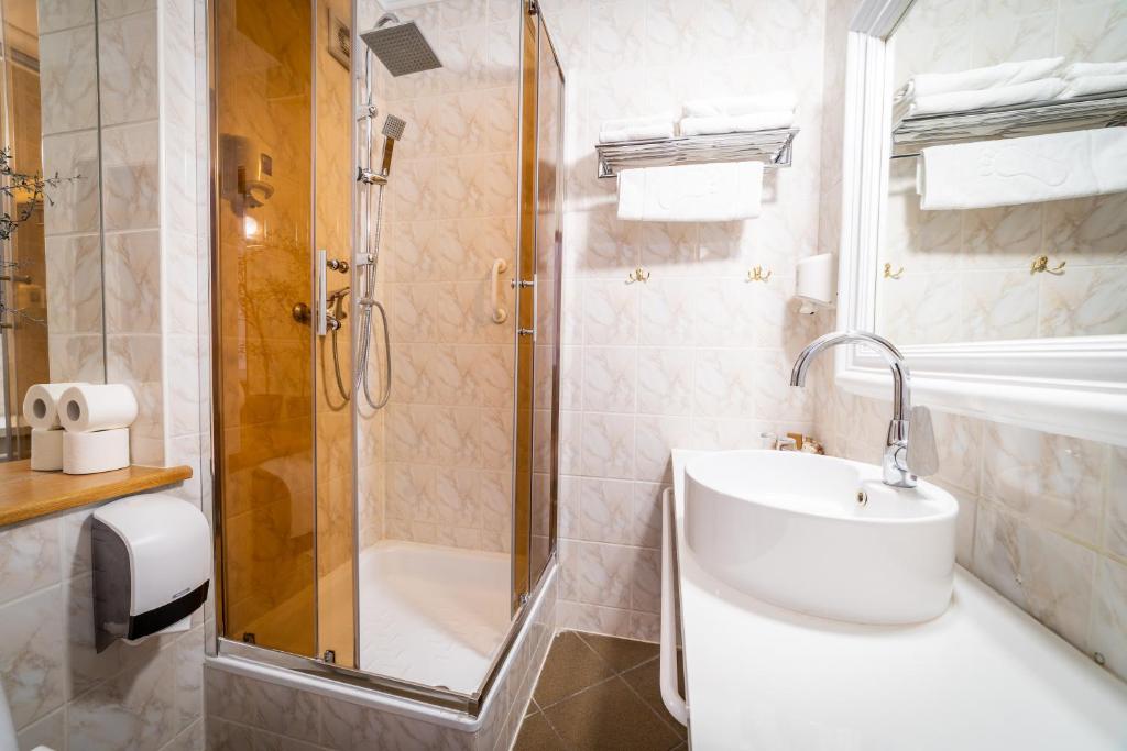 Studio One Bedroom Two Bathrooms