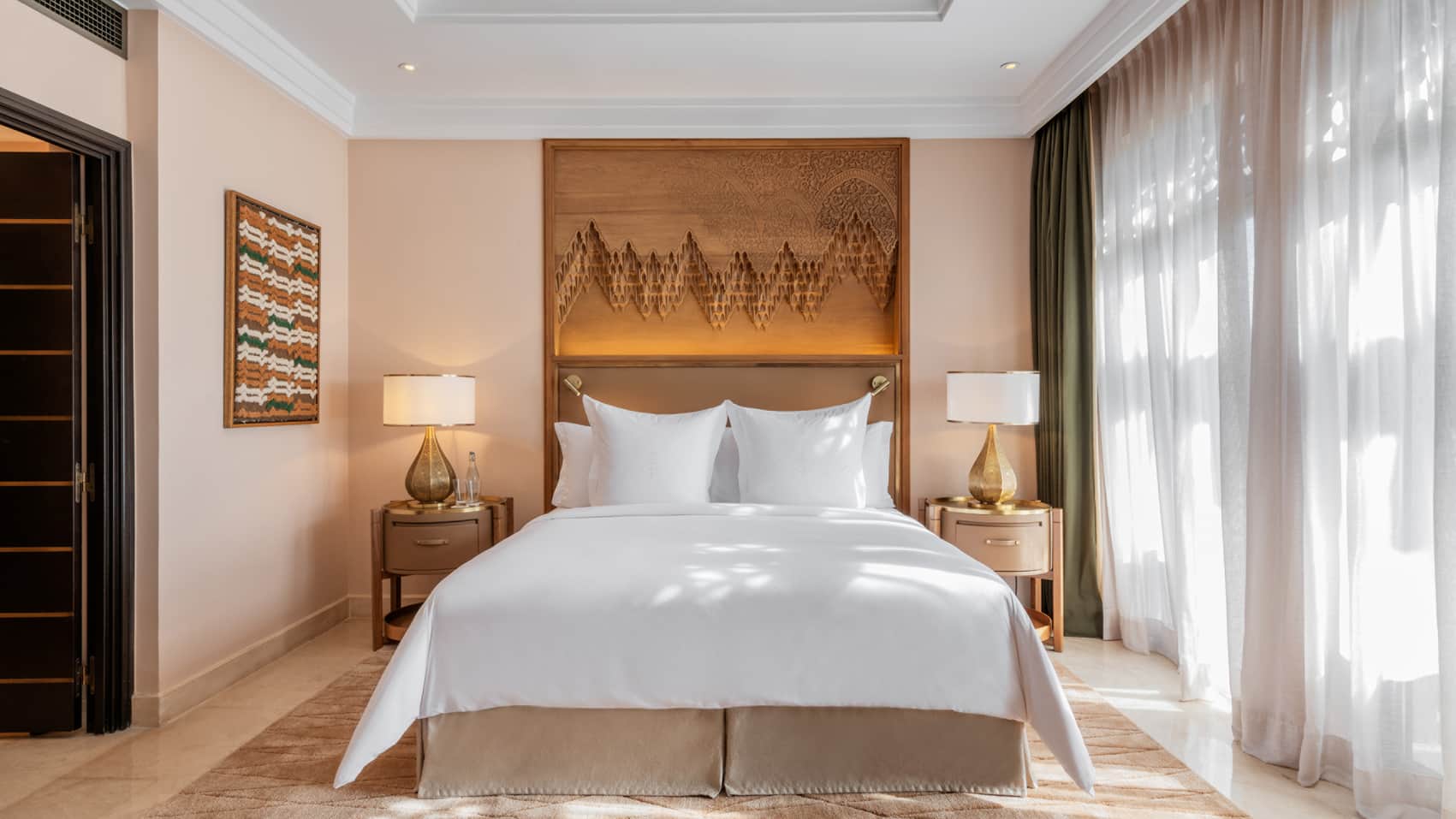 Suite Garden View King Bed