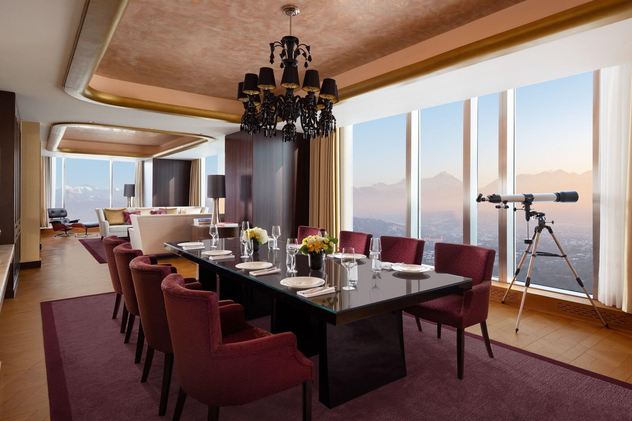 Suite King Bed One Bedroom 