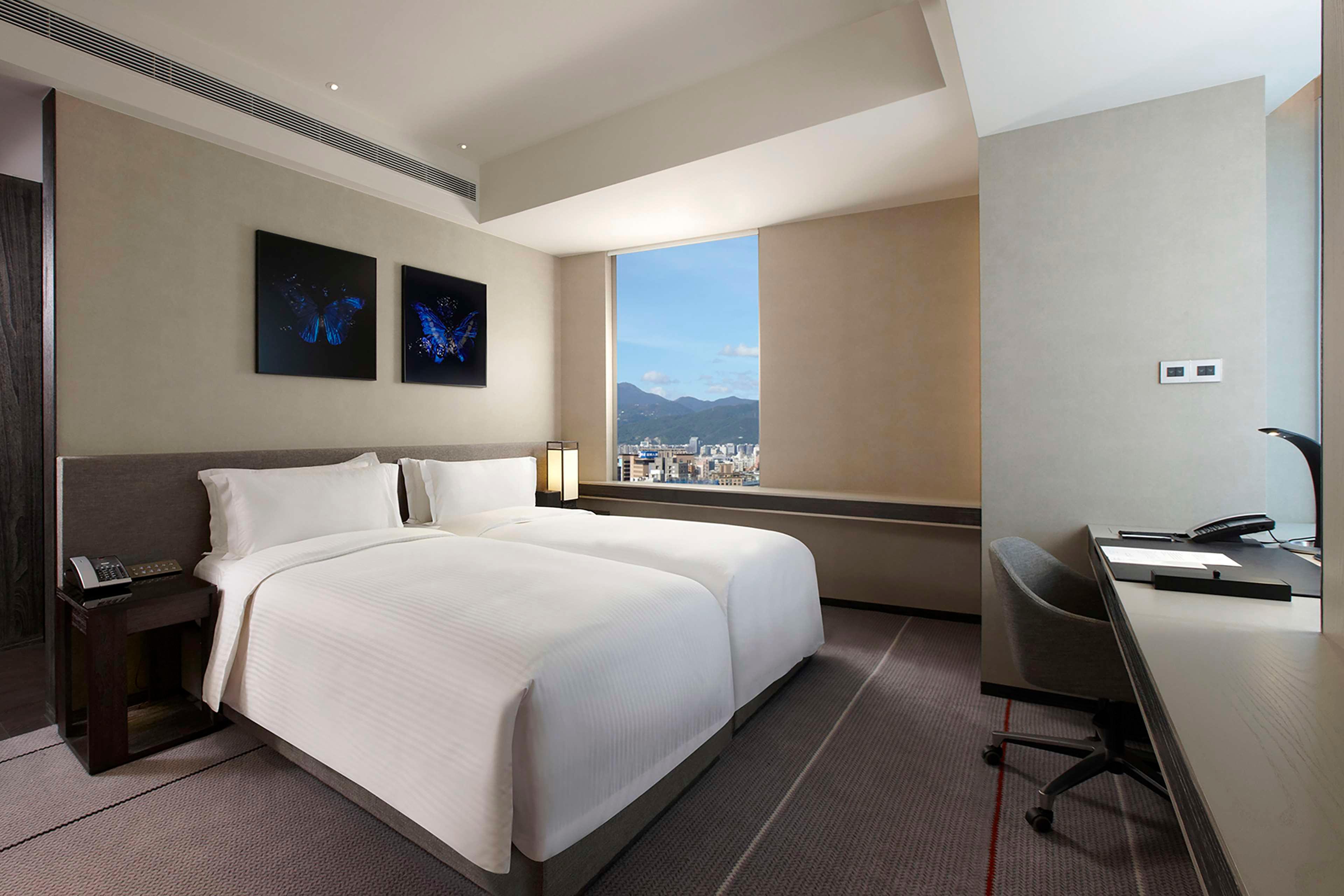 Double Premium King Bed