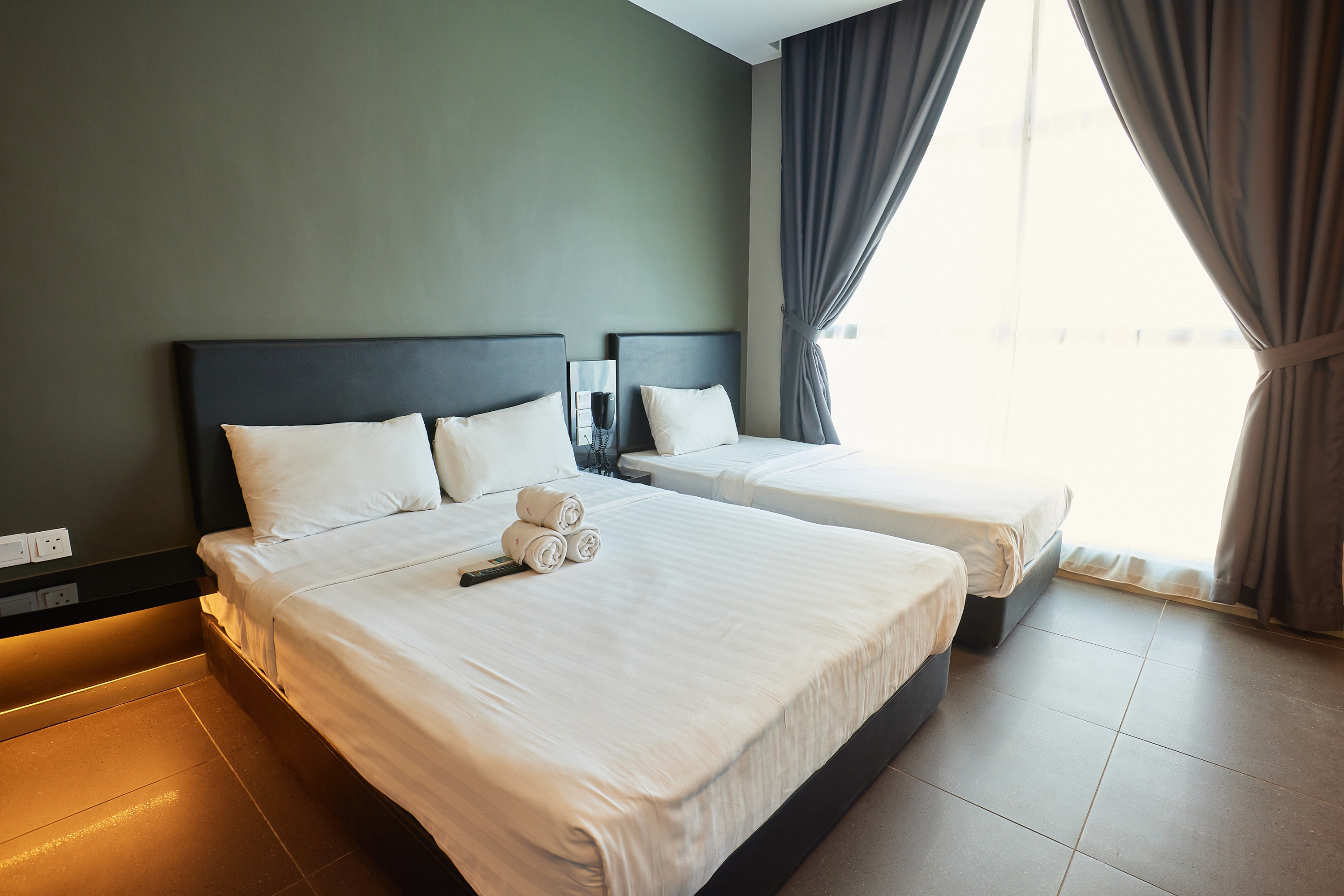 Double Deluxe Premier