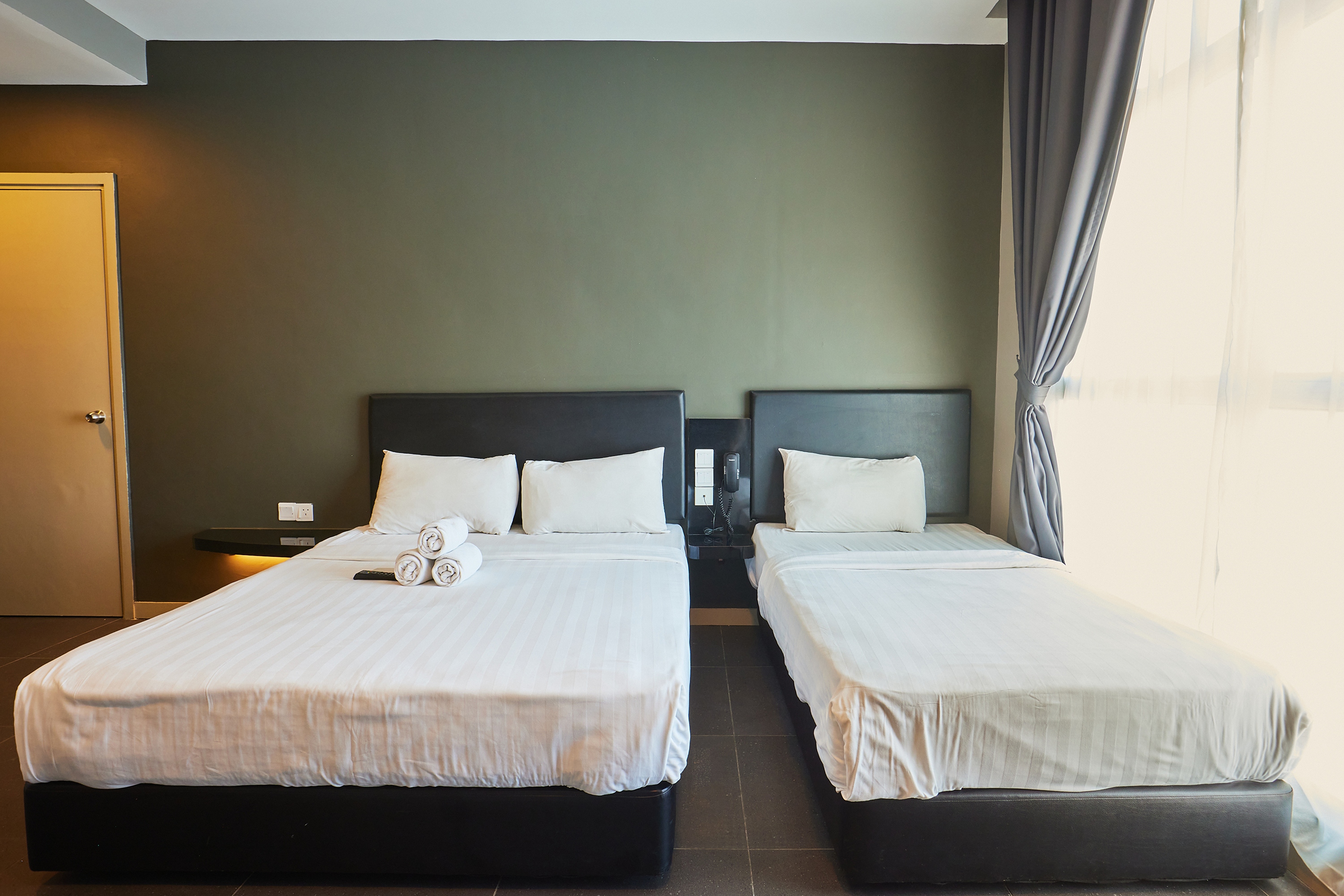 Double Deluxe Premier