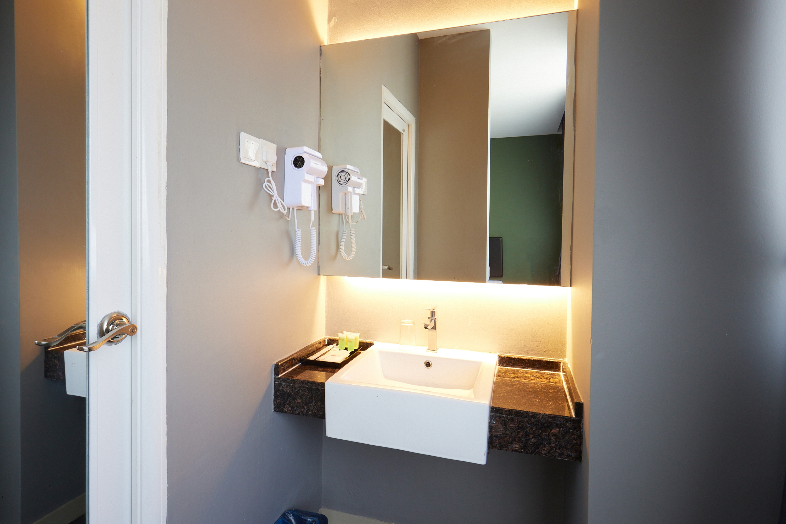 Double Deluxe Executive