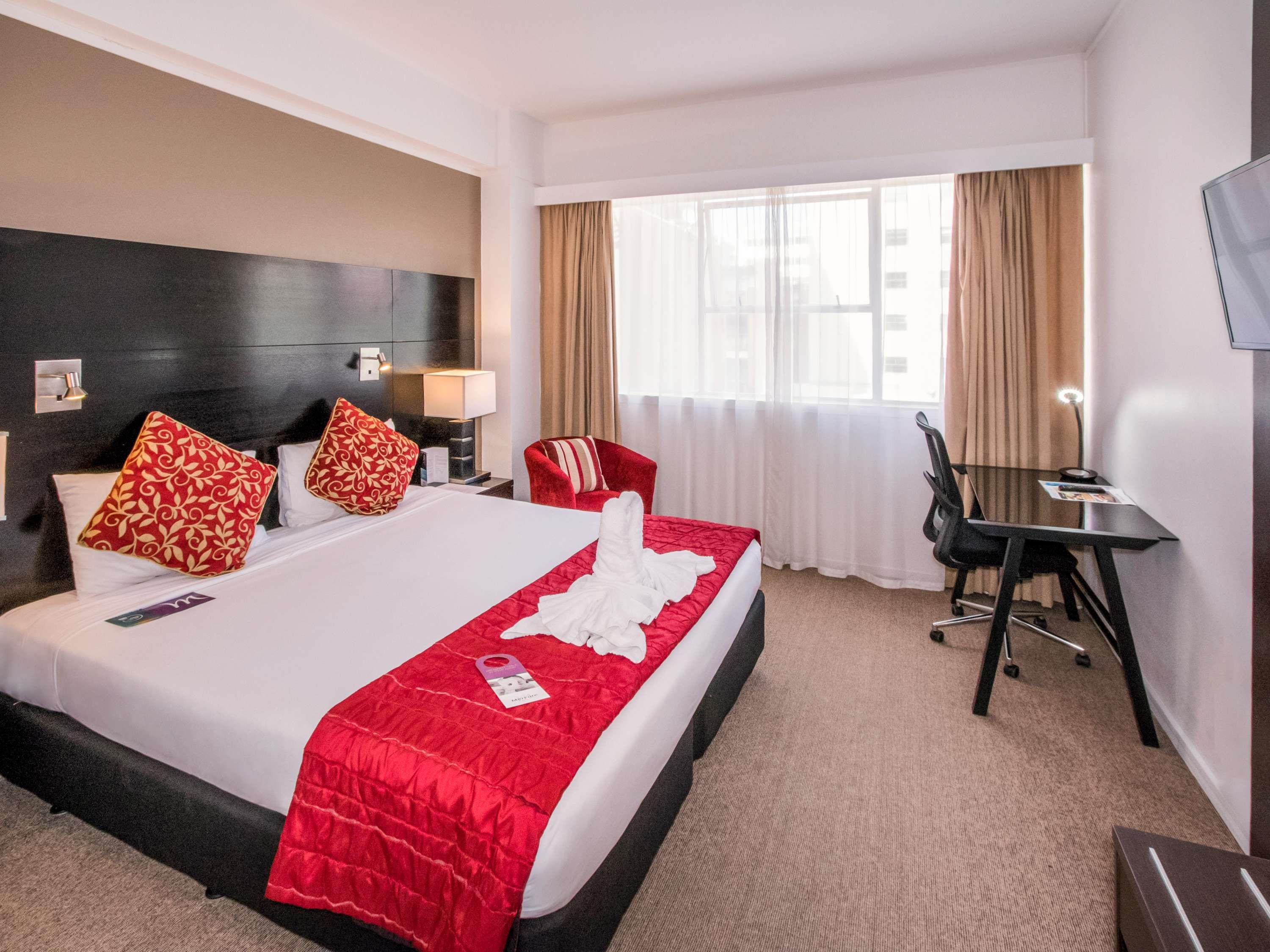 Double Queen Size Bed