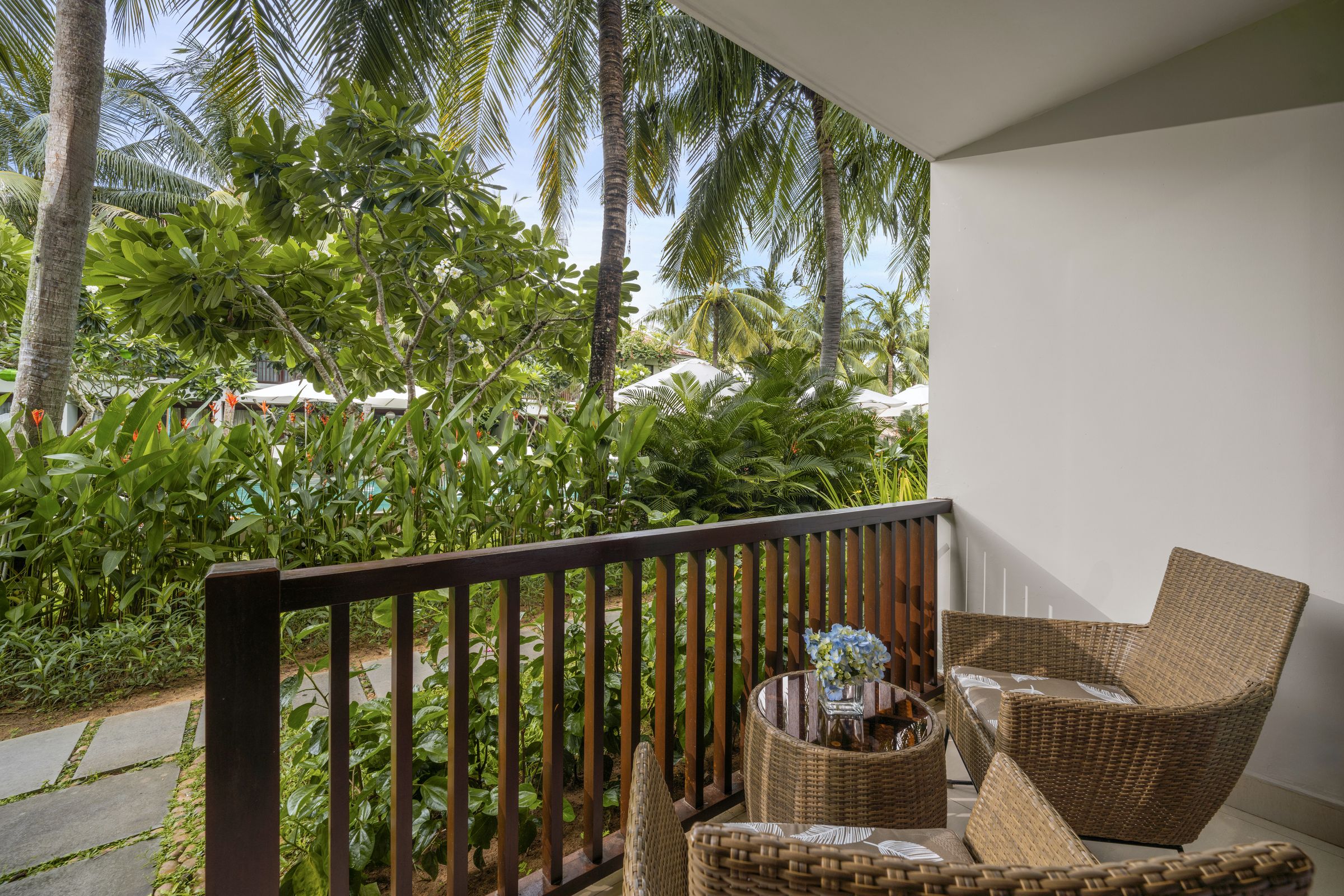 Double Deluxe Pool View