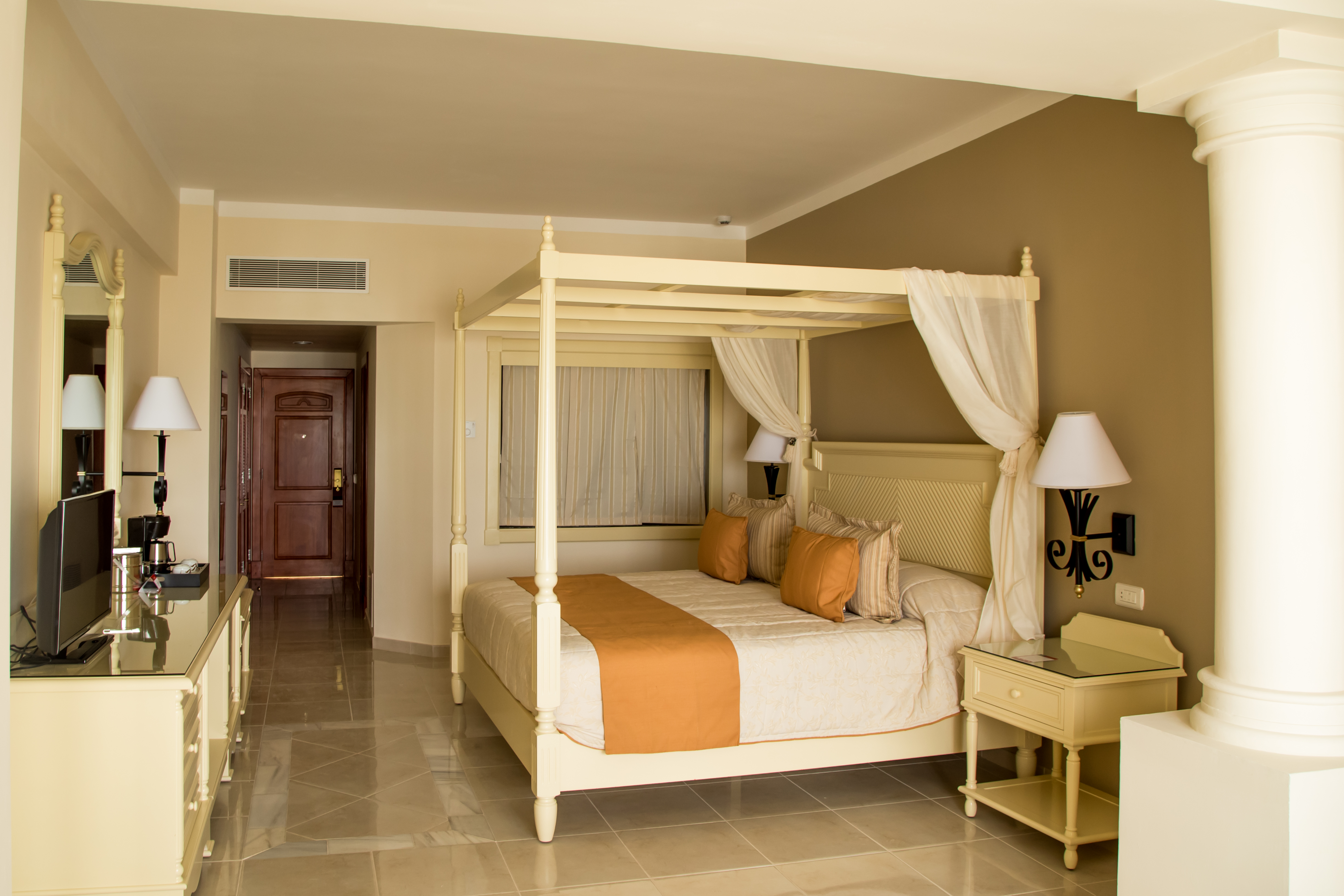 Junior Suite Ocean Front