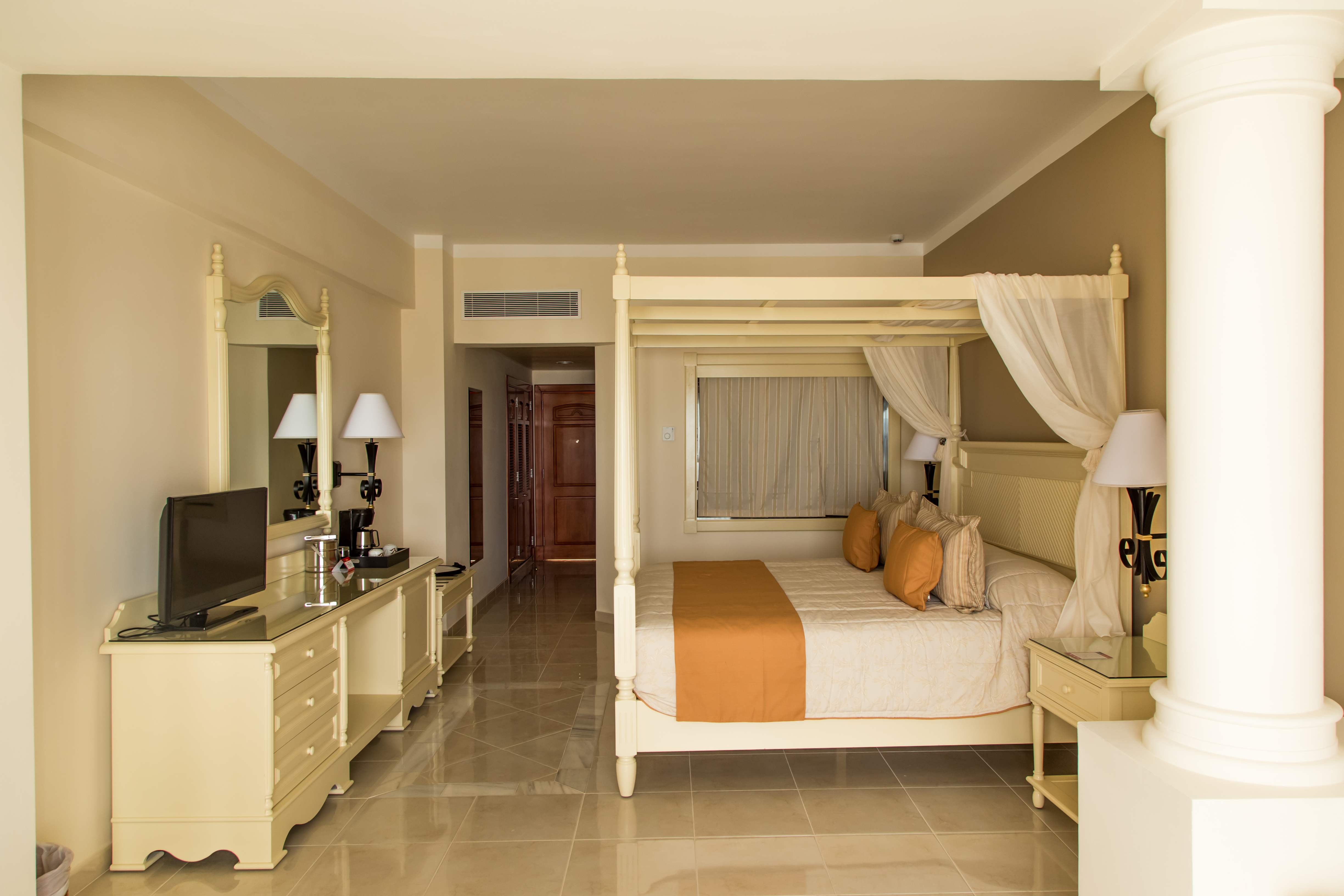 Junior Suite Ocean Front