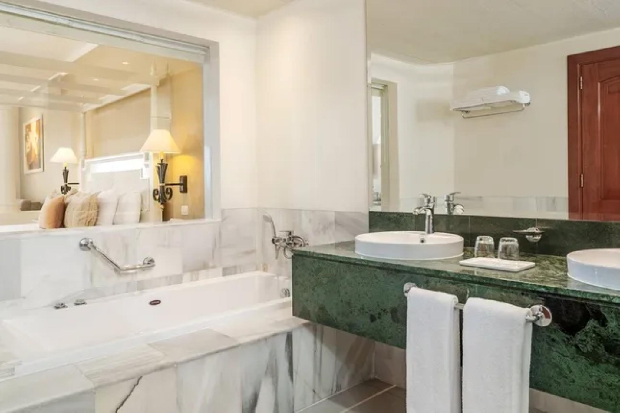 Junior Suite Sea View Capacity 3
