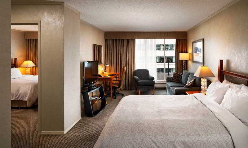 Double Two Queen Beds