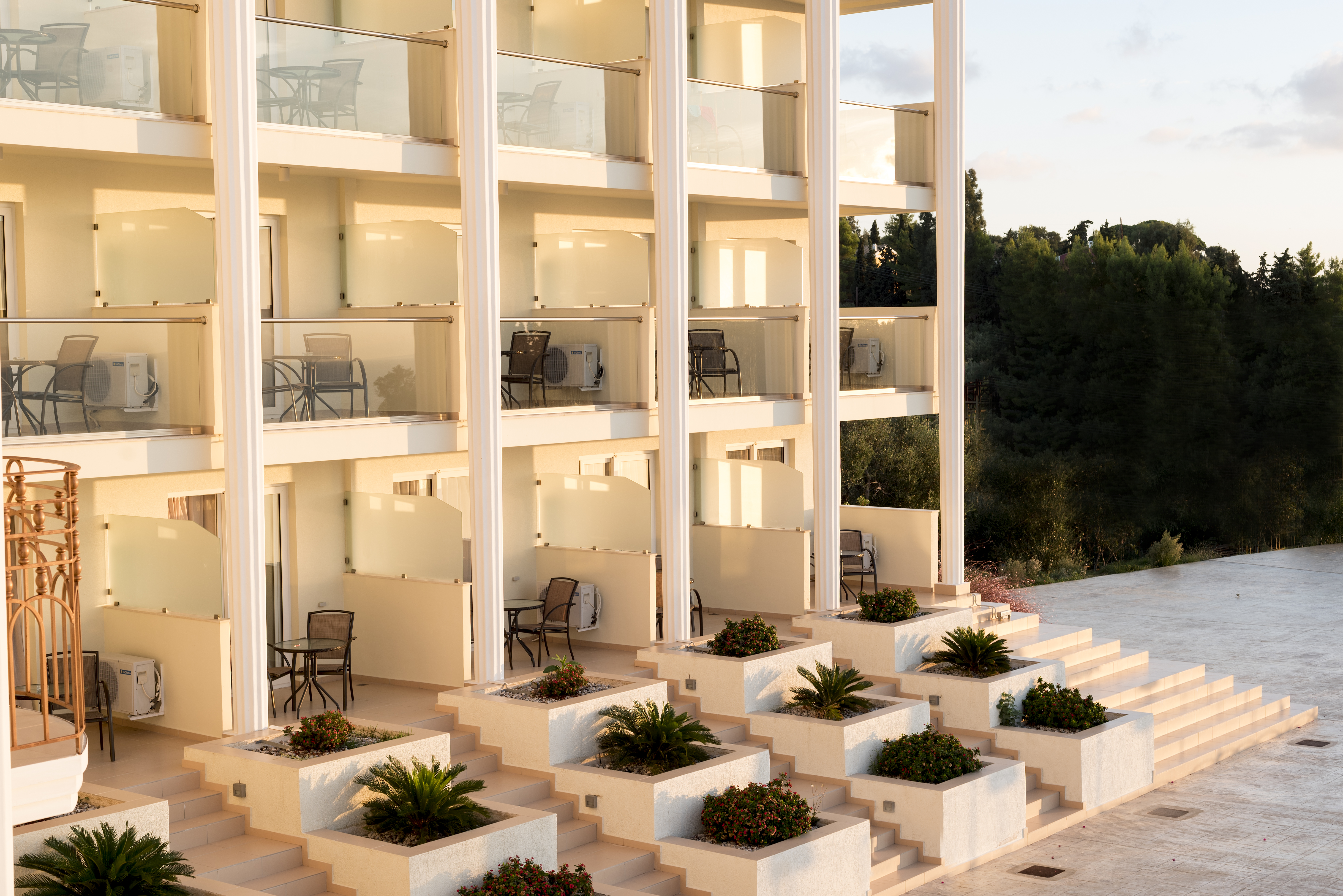 Double Pool View One Bedroom