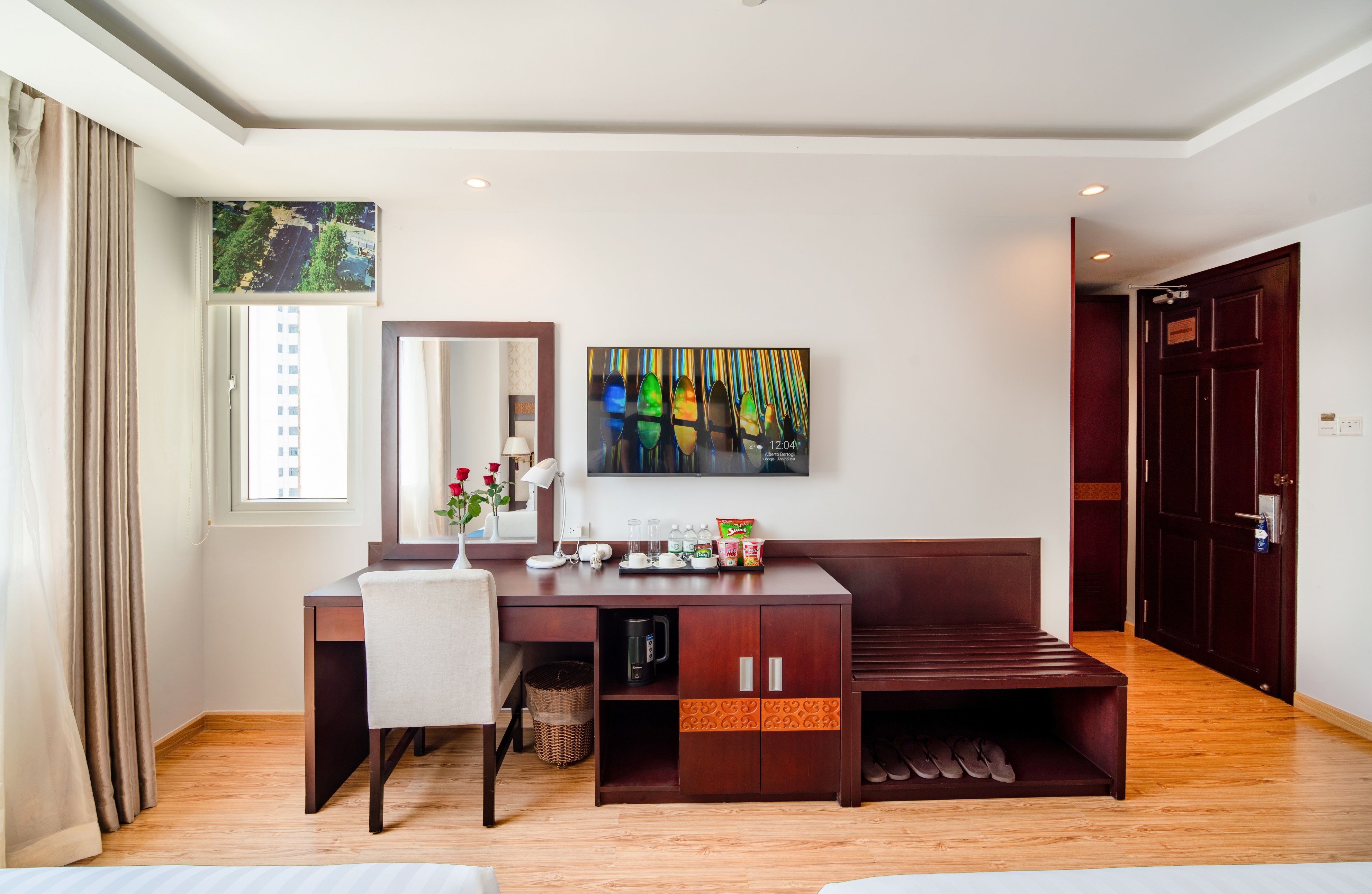 Triple Deluxe City View