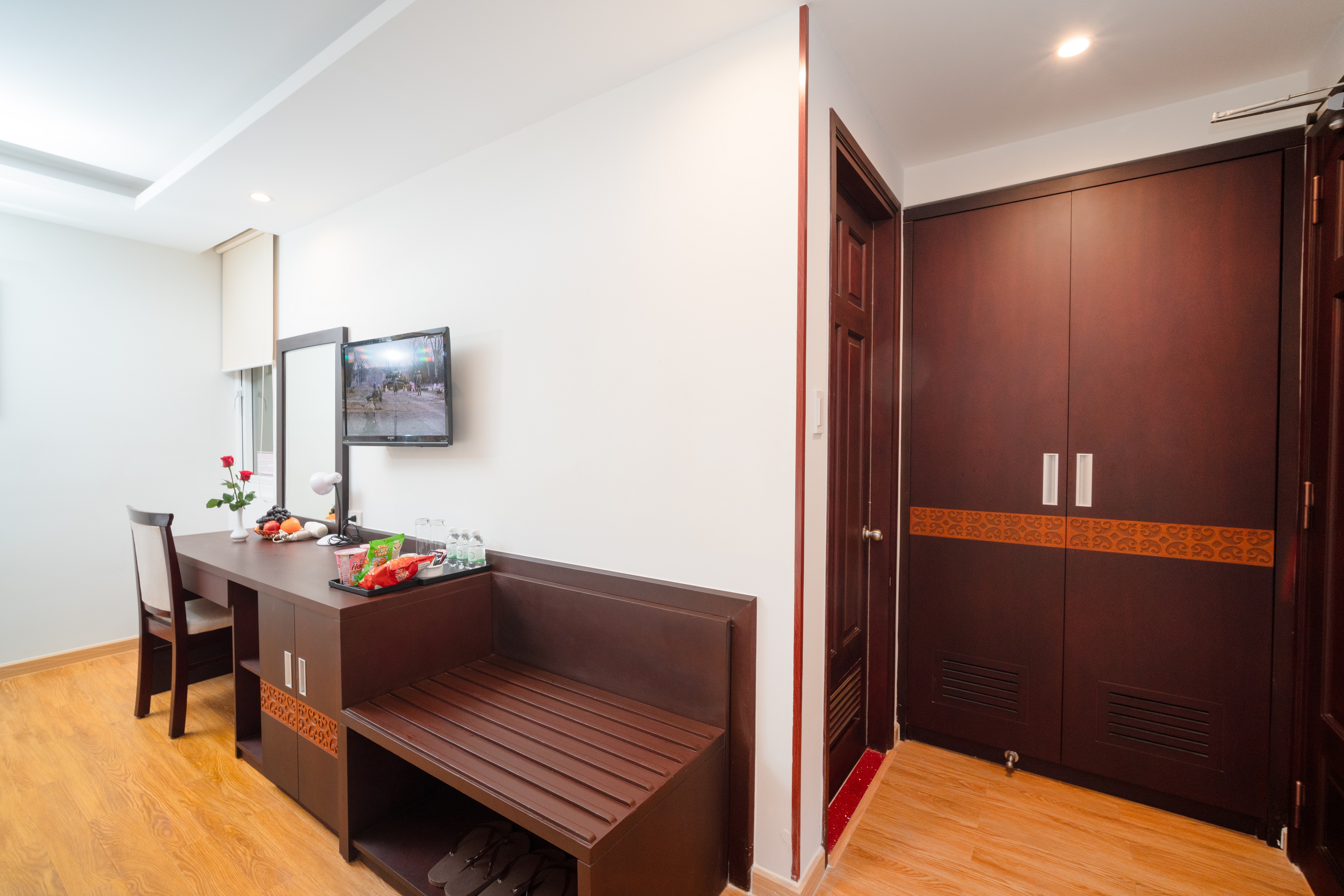 Triple Inner-superior