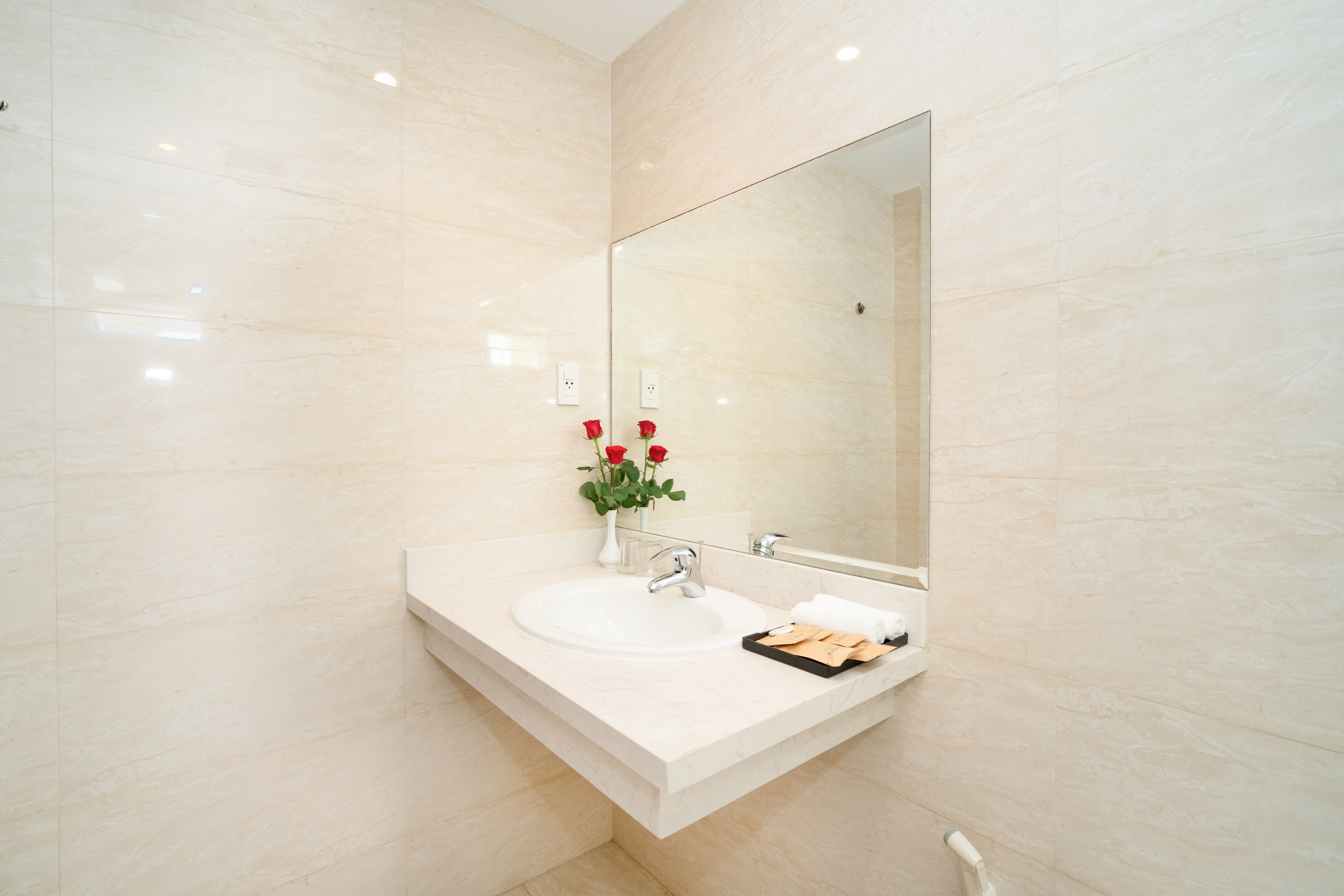 Twin Deluxe City View