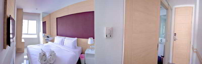 Double or Twin Deluxe