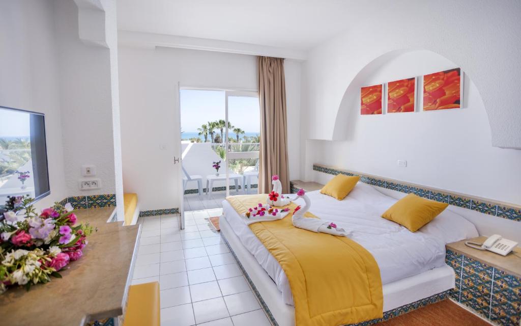 Quadruple Capacity 2