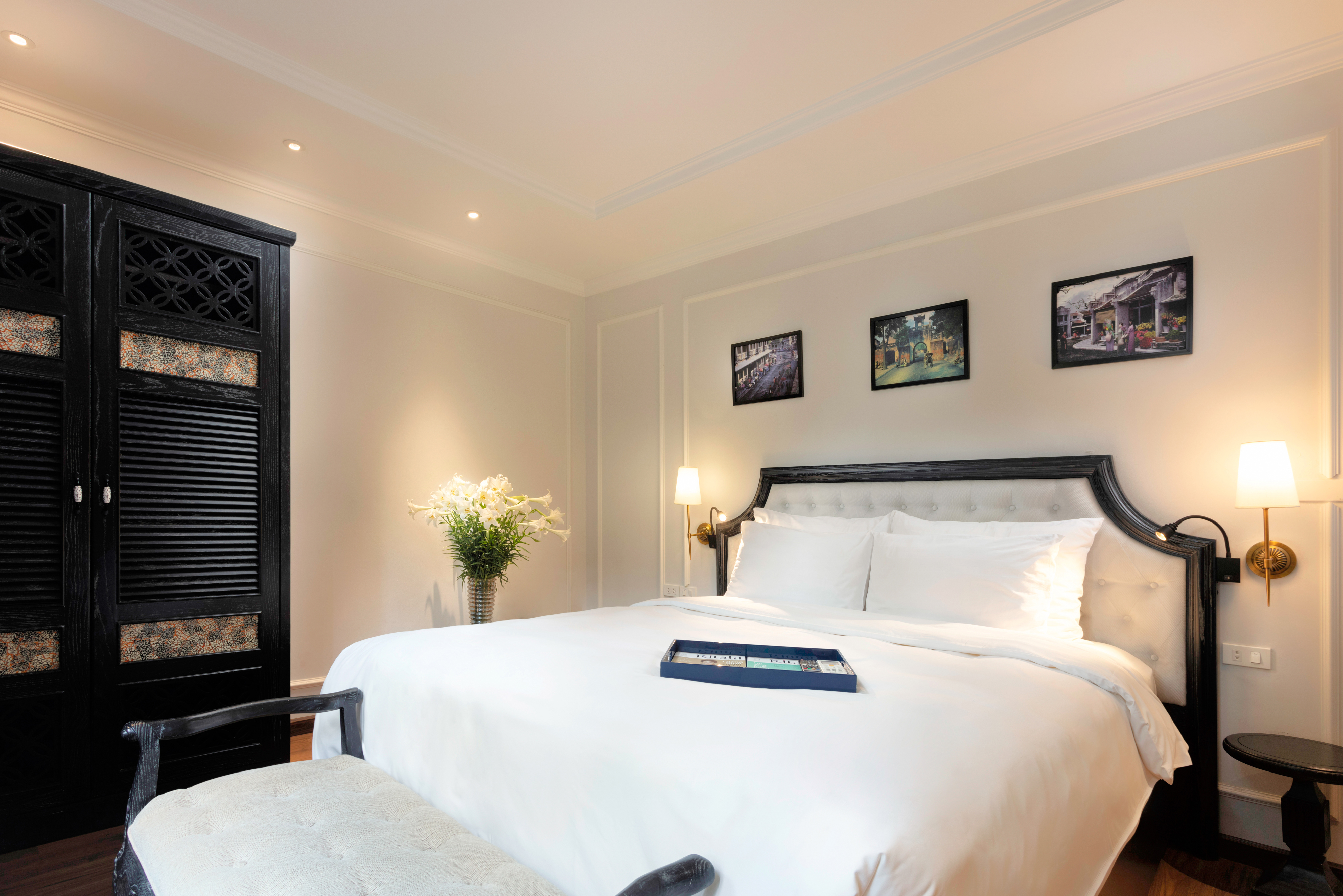 Double Deluxe One Bed