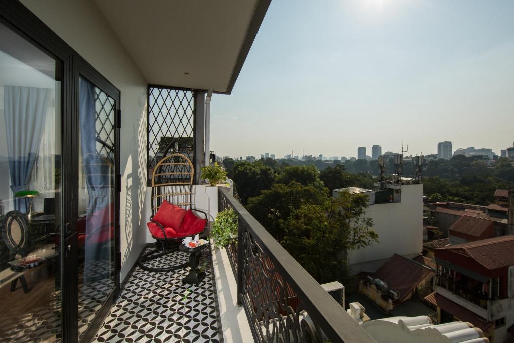 Junior Suite with Balcony