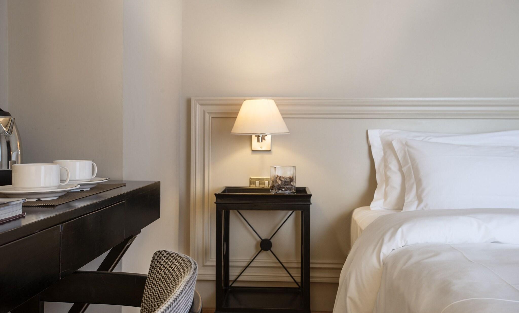 Double Single Queen Size Bed