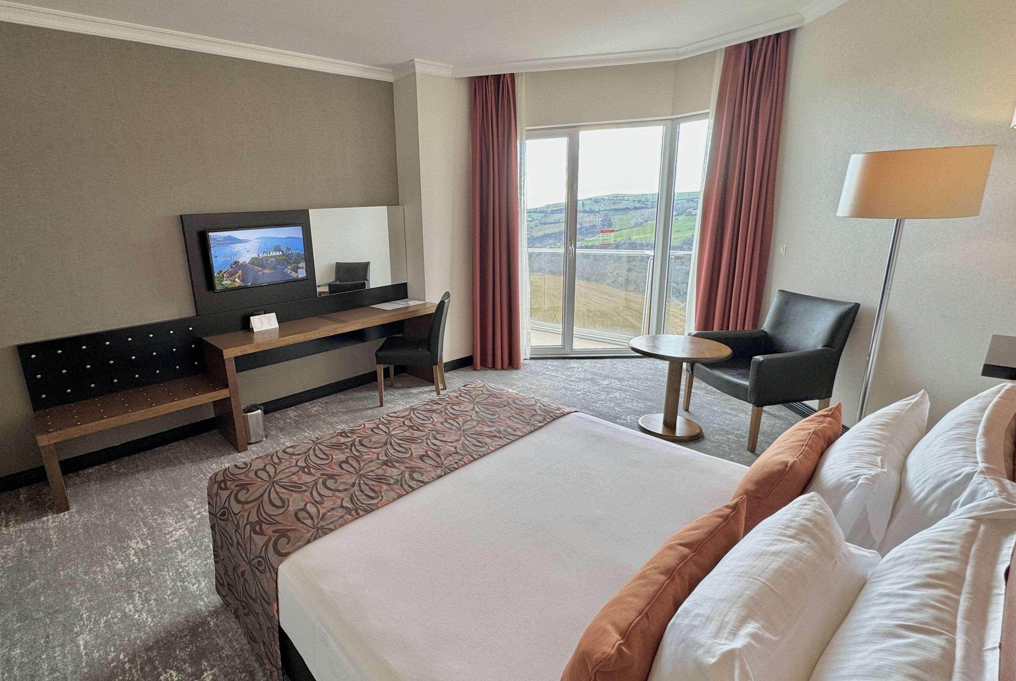 Double King Size Bed