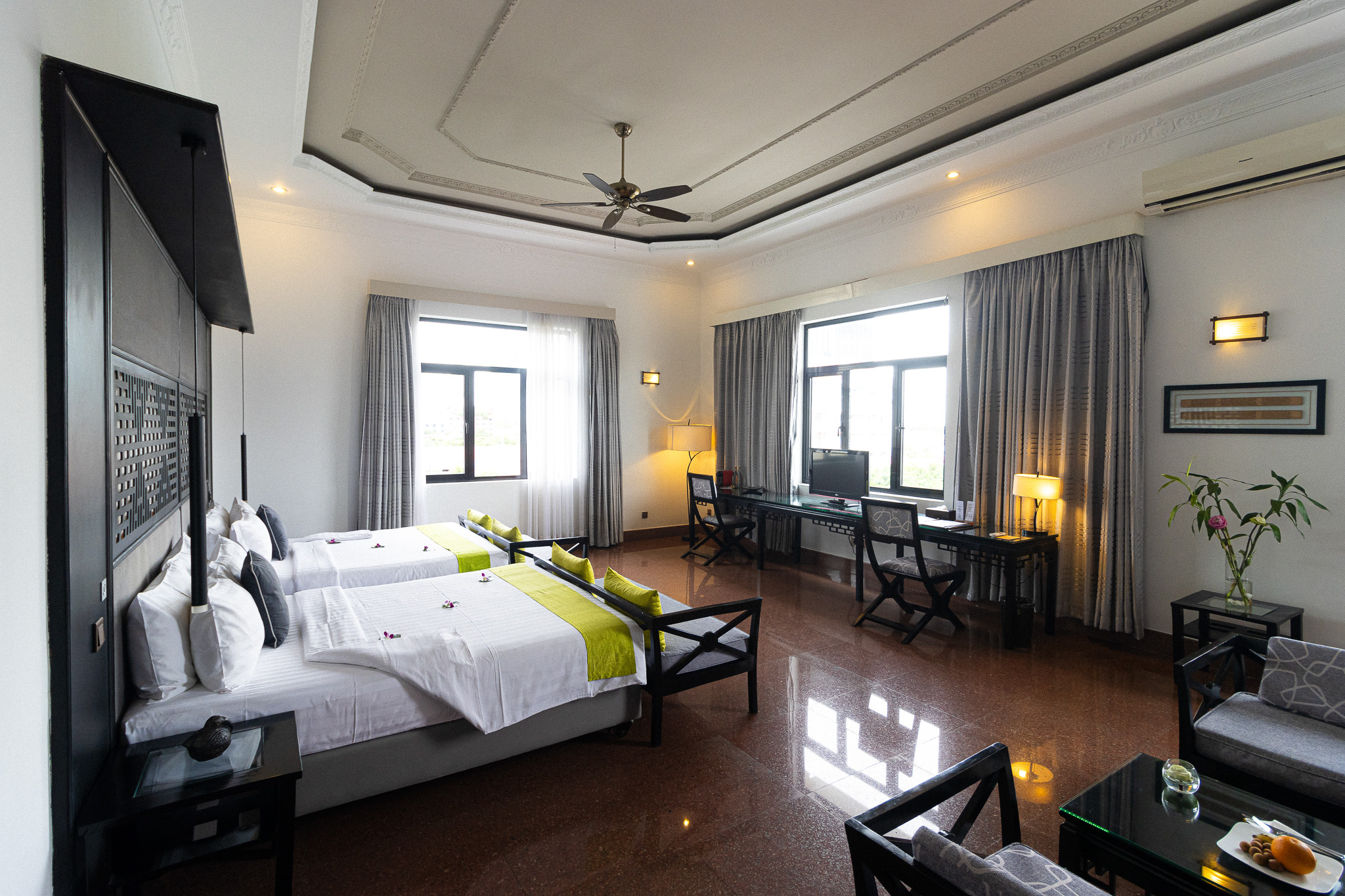 Suite Two Queen Beds Premier