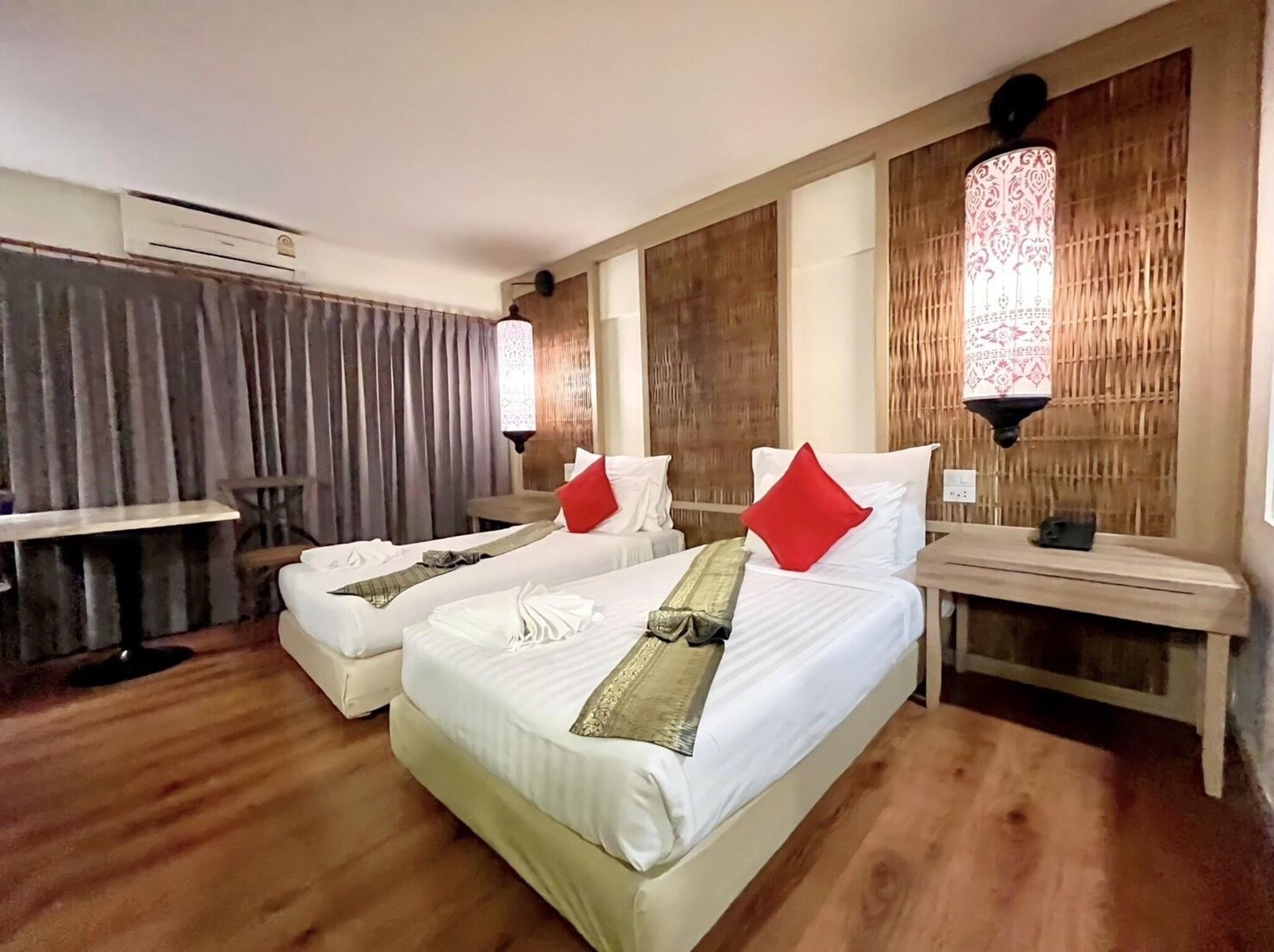 Family Room Three Beds