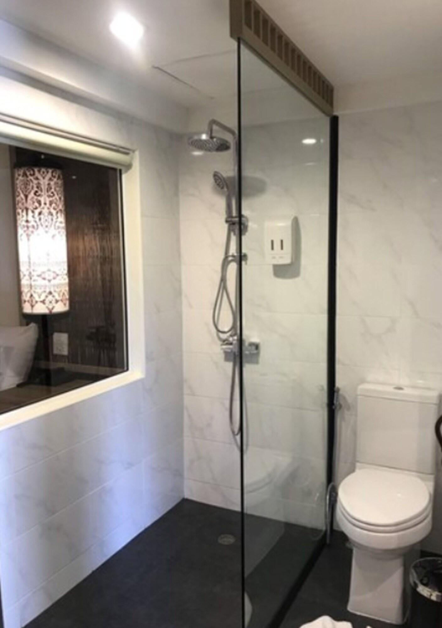 Family Room Three Beds