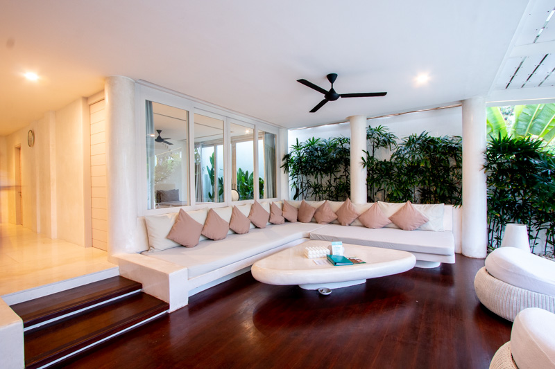 Villa Three Bedrooms with Views