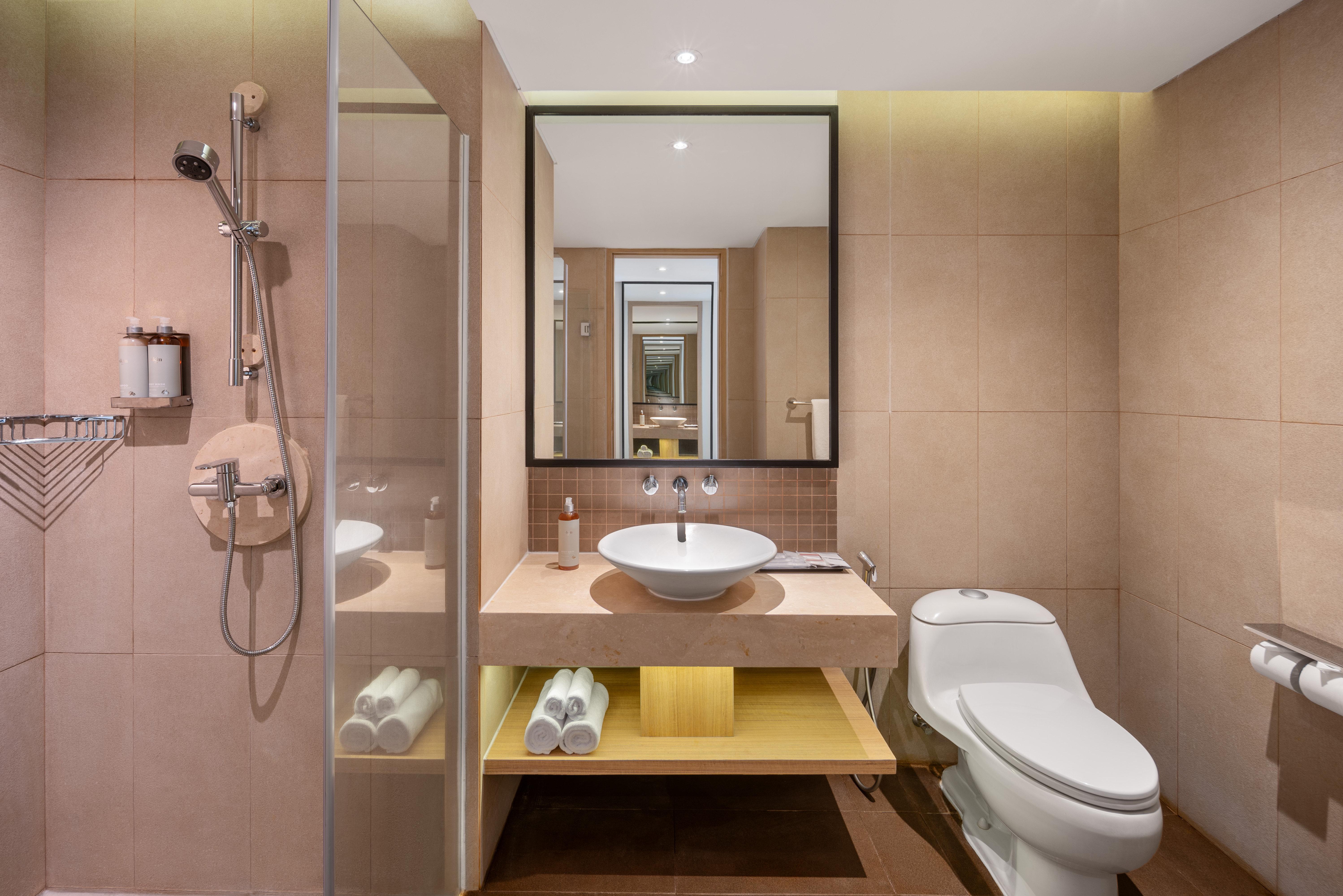 Double Queen Size Bed