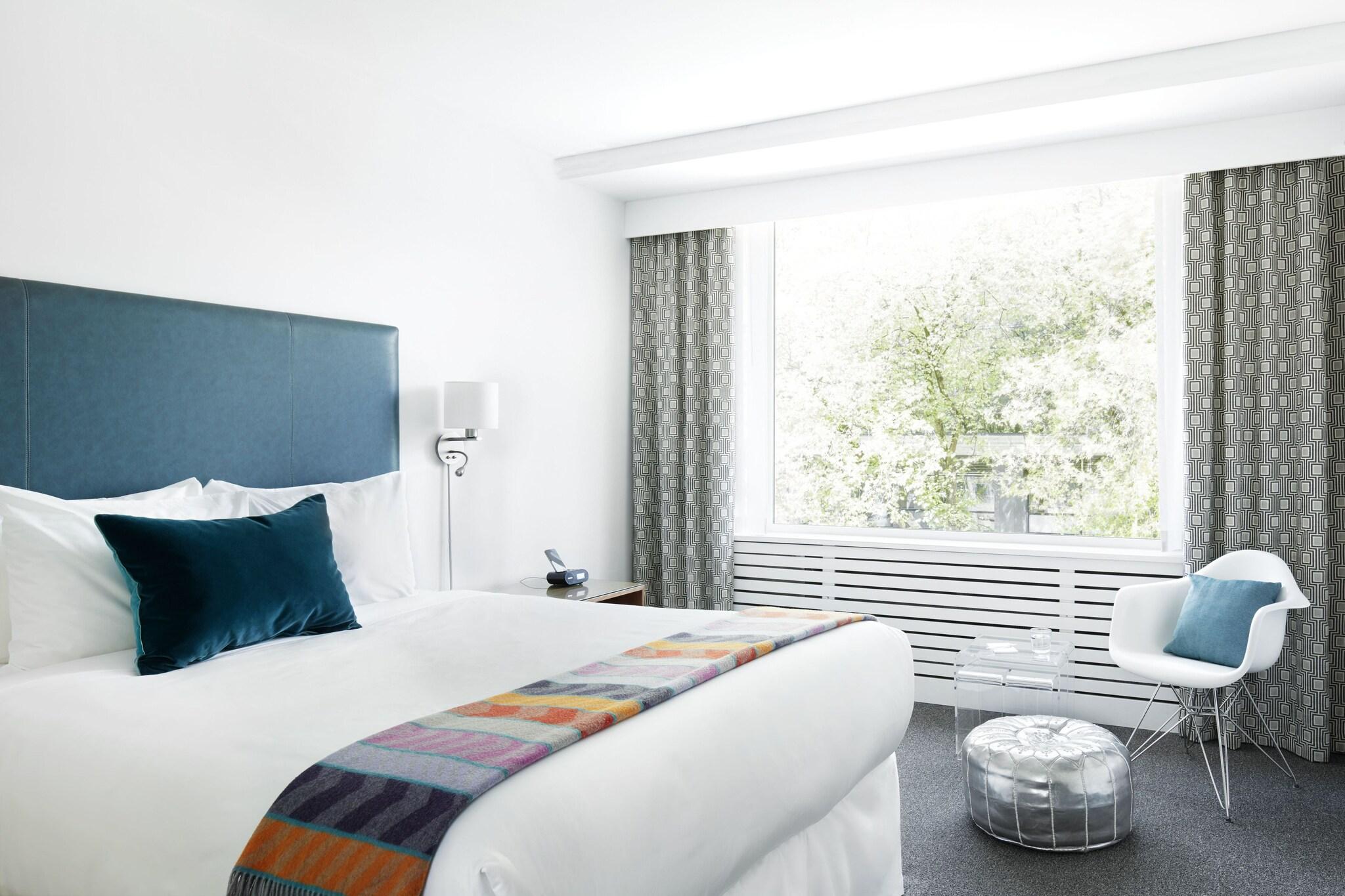 Double King Size Bed