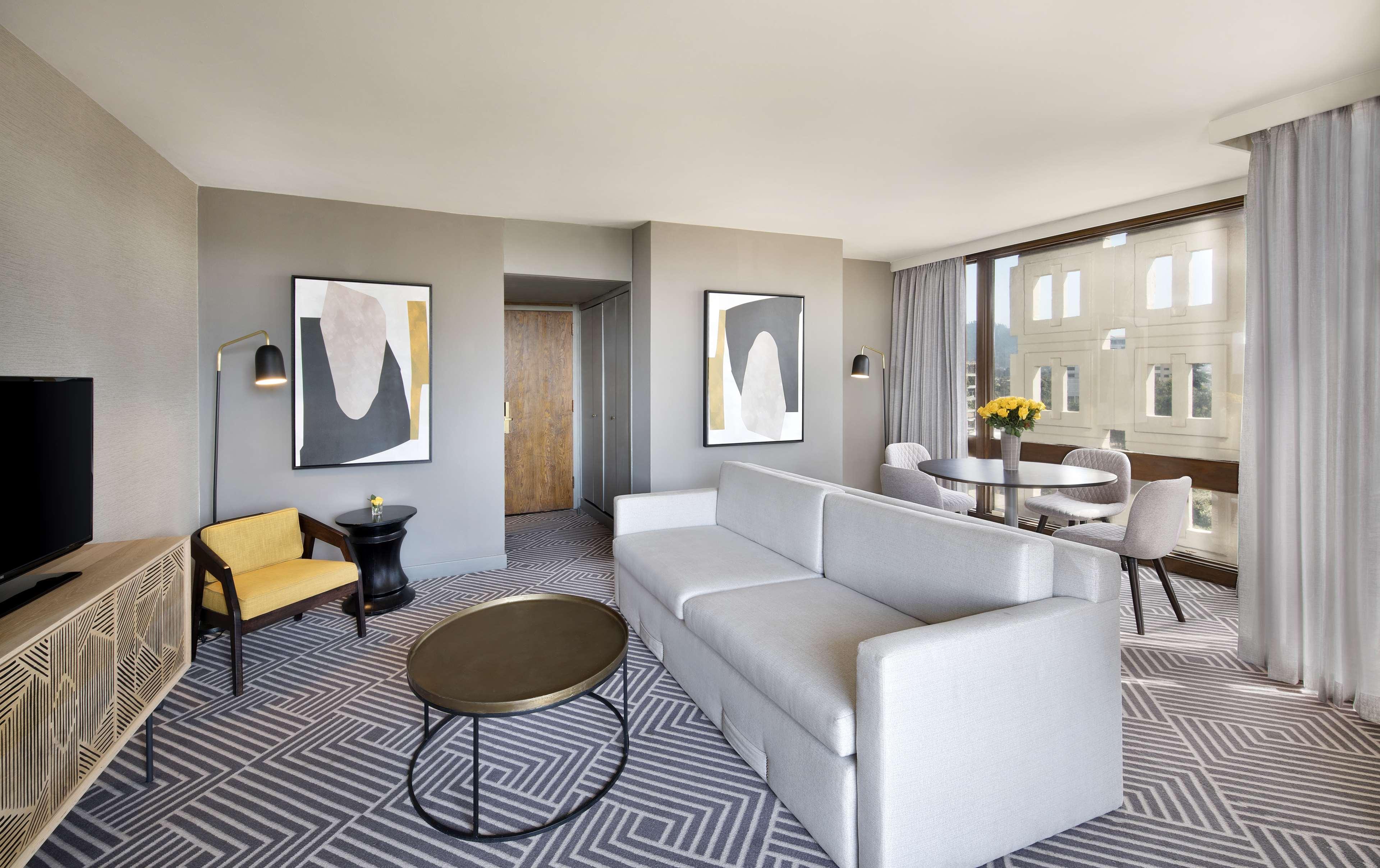 Junior Suite King Size Bed