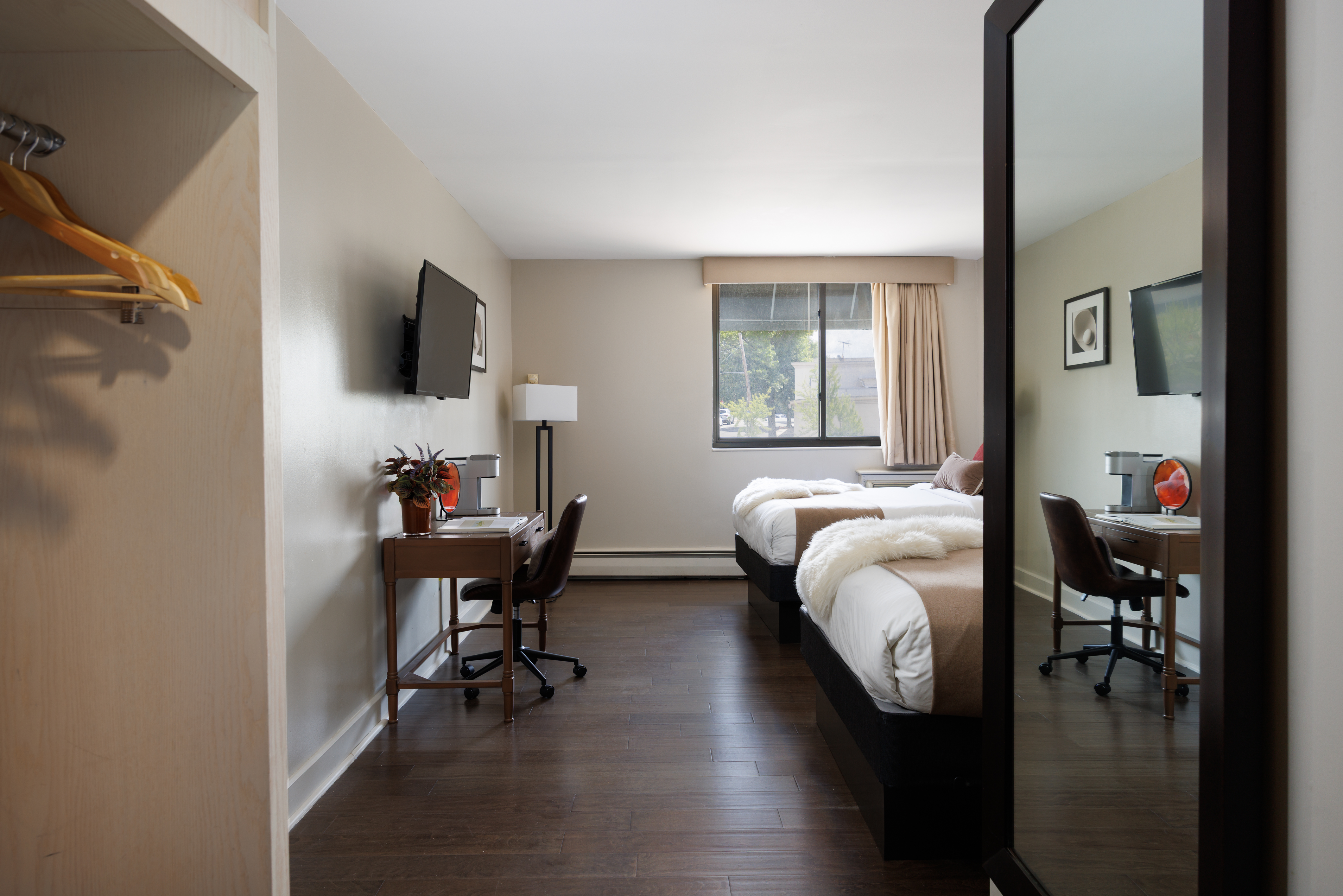 Room Two Double Beds