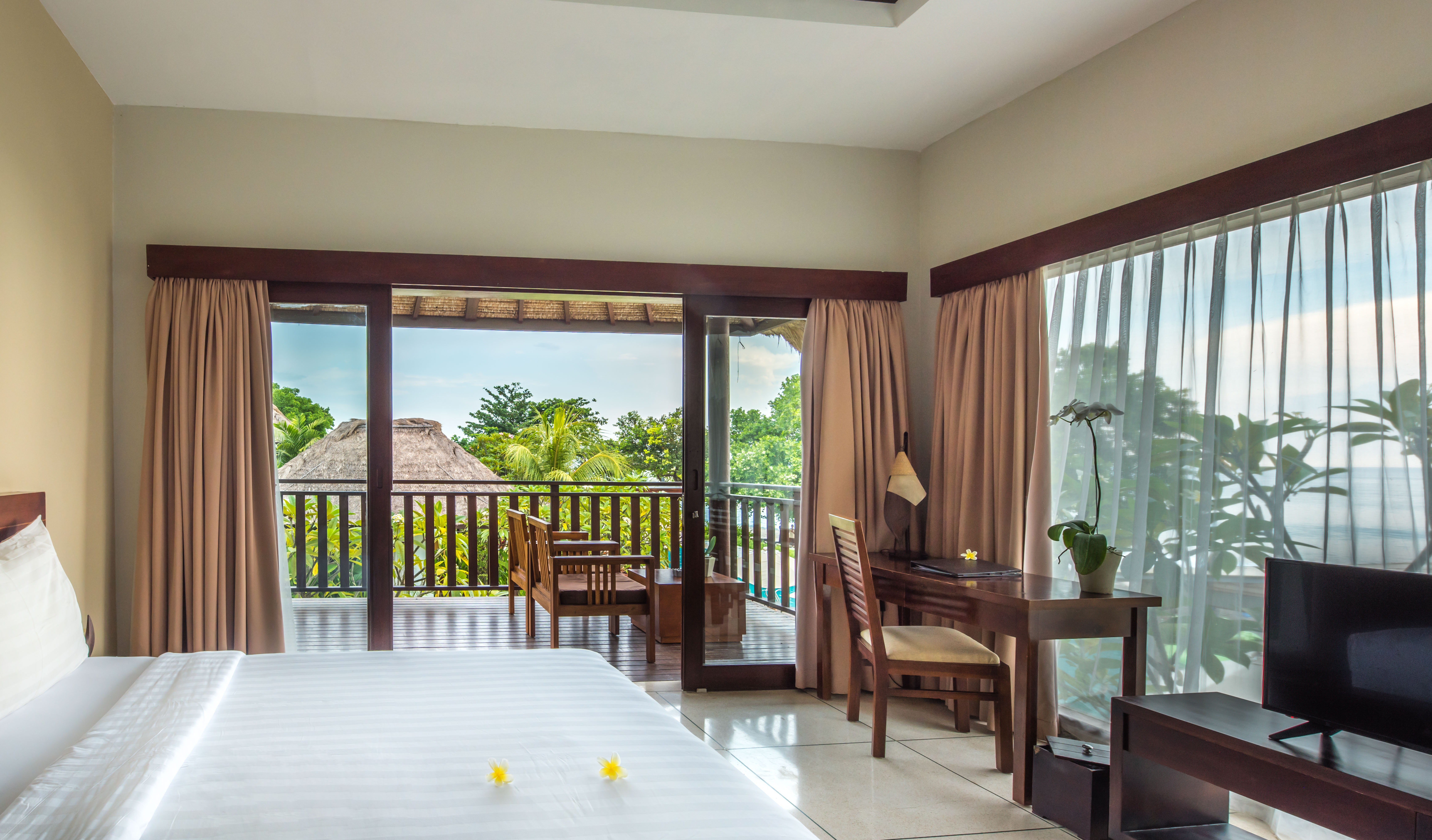 Double or Twin Standard