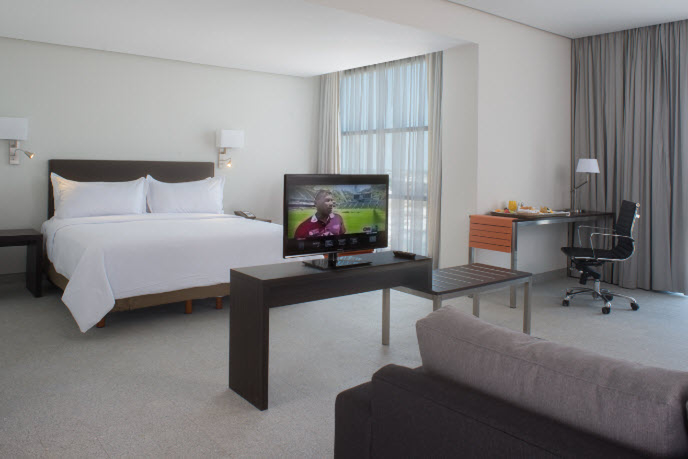 Junior Suite King Size Bed