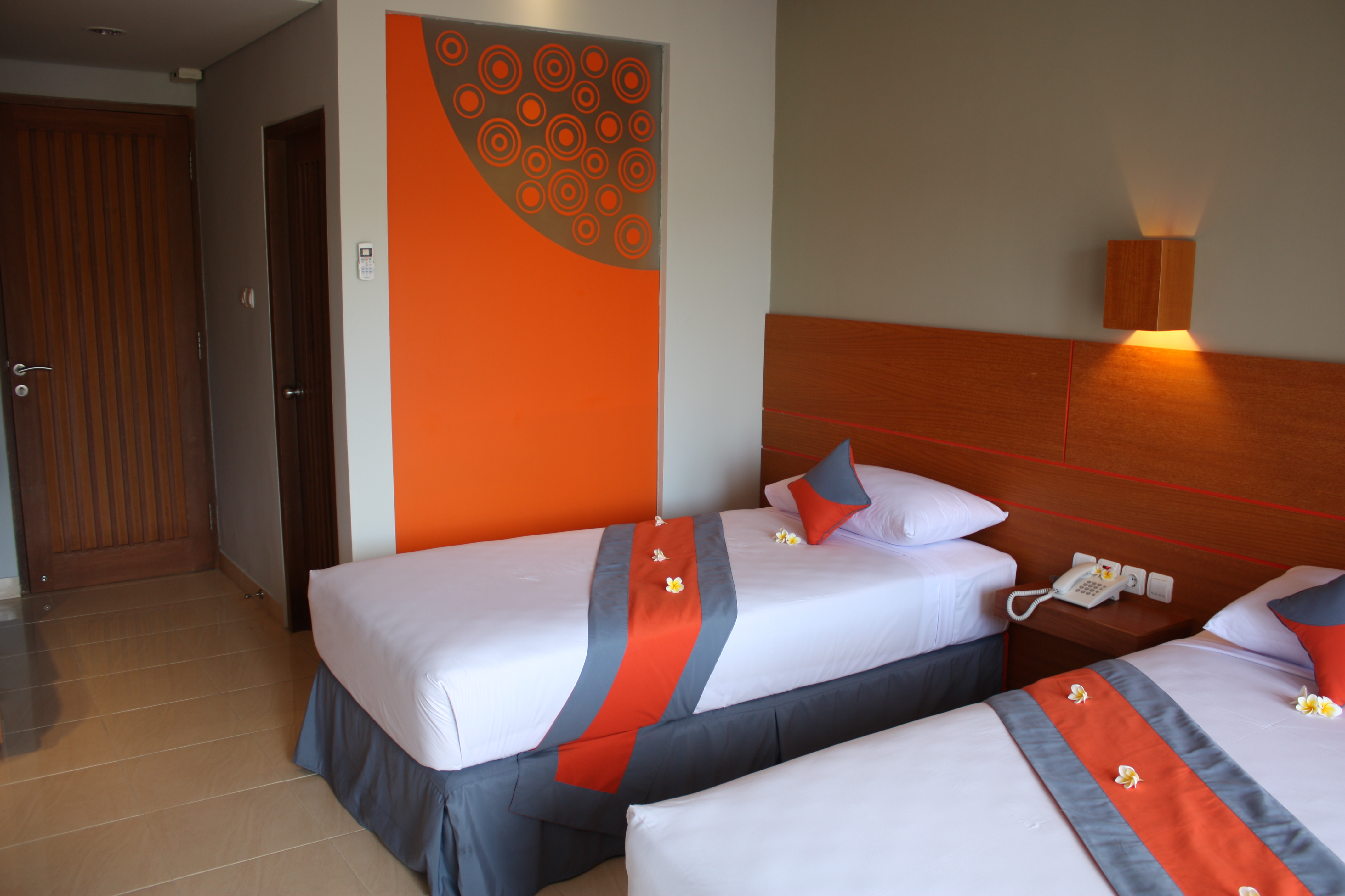 Double or Twin Deluxe